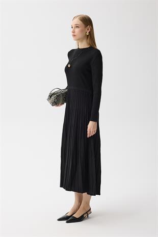 Mabel Pilise Detaylı Fitilli Elbise - Siyah 