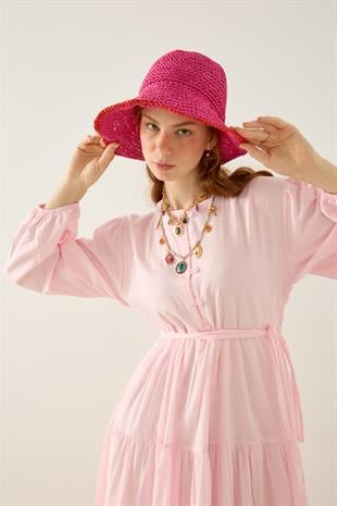 Mariposa Katlı Düğmeli Vual Elbise - Pembe