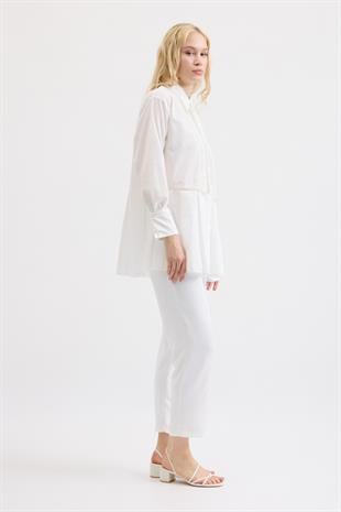 Melinda İnci İşlemeli Pileli Gömlek - Beyaz