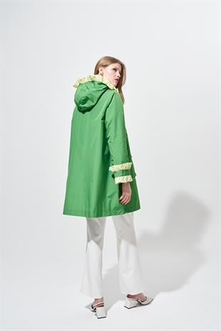 MELİSSA BÜZGÜ DETAYLI GARNİLİ YAĞMURLUK - YEŞİL