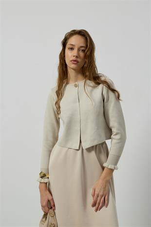 Mercy Fırfırlı Tek Düğmeli Hırka - Taş 