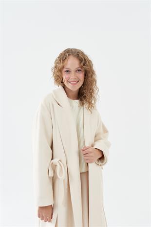 MONA FİYONK DETAYLI KAŞE KABAN - EKRU