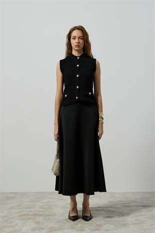 Natalia Gold Düğmeli Süs Cepli Süveter - Siyah