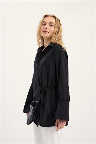 Petra Kruvaze Bağlamalı Gömlek - Siyah