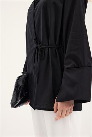 Petra Kruvaze Bağlamalı Gömlek - Siyah