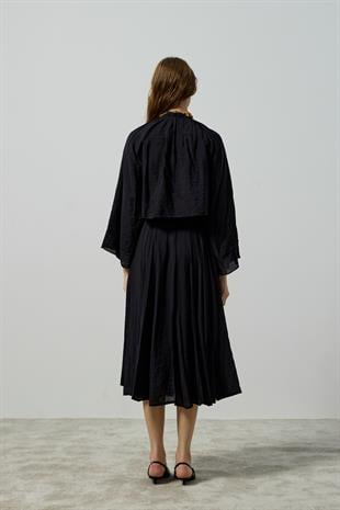 Poppy Büzgülü Volanlı Takım - Siyah