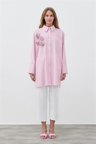 ROYEL AKSESUAR DETAYLI GÖMLEK- PEMBE 