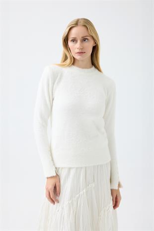 Sabrina Angora Zımbalı Kazak - Beyaz
