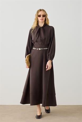 Salsa Fular Yakalı Kuşaklı Elbise - Acı kahve
