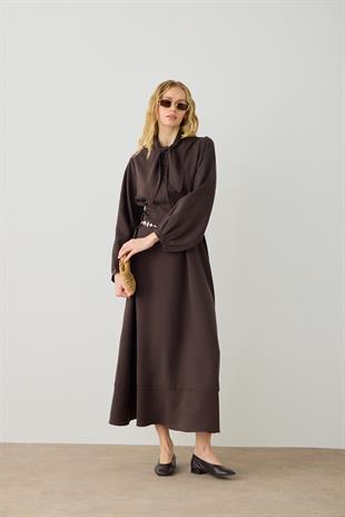 Salsa Fular Yakalı Kuşaklı Elbise - Acı kahve
