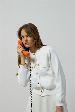 Serena Gold Düğmeli Cepli Hırka - Beyaz