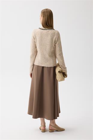Victoria Yaka Taşlı Yünlü Hırka - Bej 