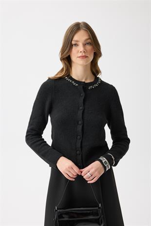Victoria Yaka Taşlı Yünlü Hırka - Siyah 