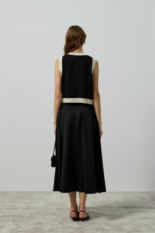 Viola Garnili Düğmeli Süveter - Siyah