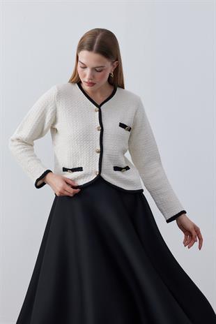 Violet Gold Düğme Detaylı Triko Ceket-Krem