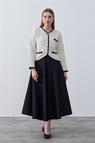 Violet Gold Düğme Detaylı Triko Ceket-Krem