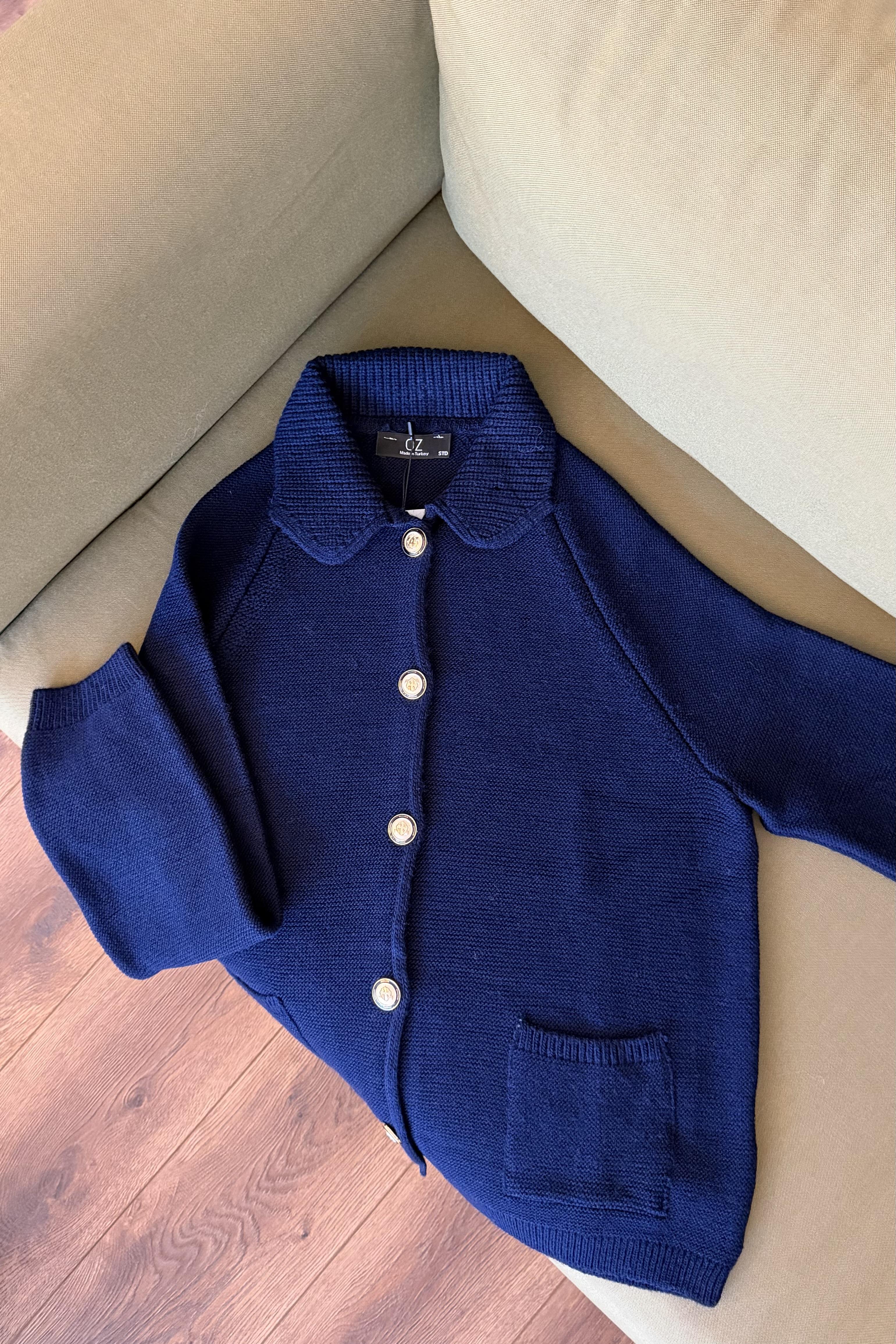 Adalina Gold Düğmeli Hırka - Lacivert