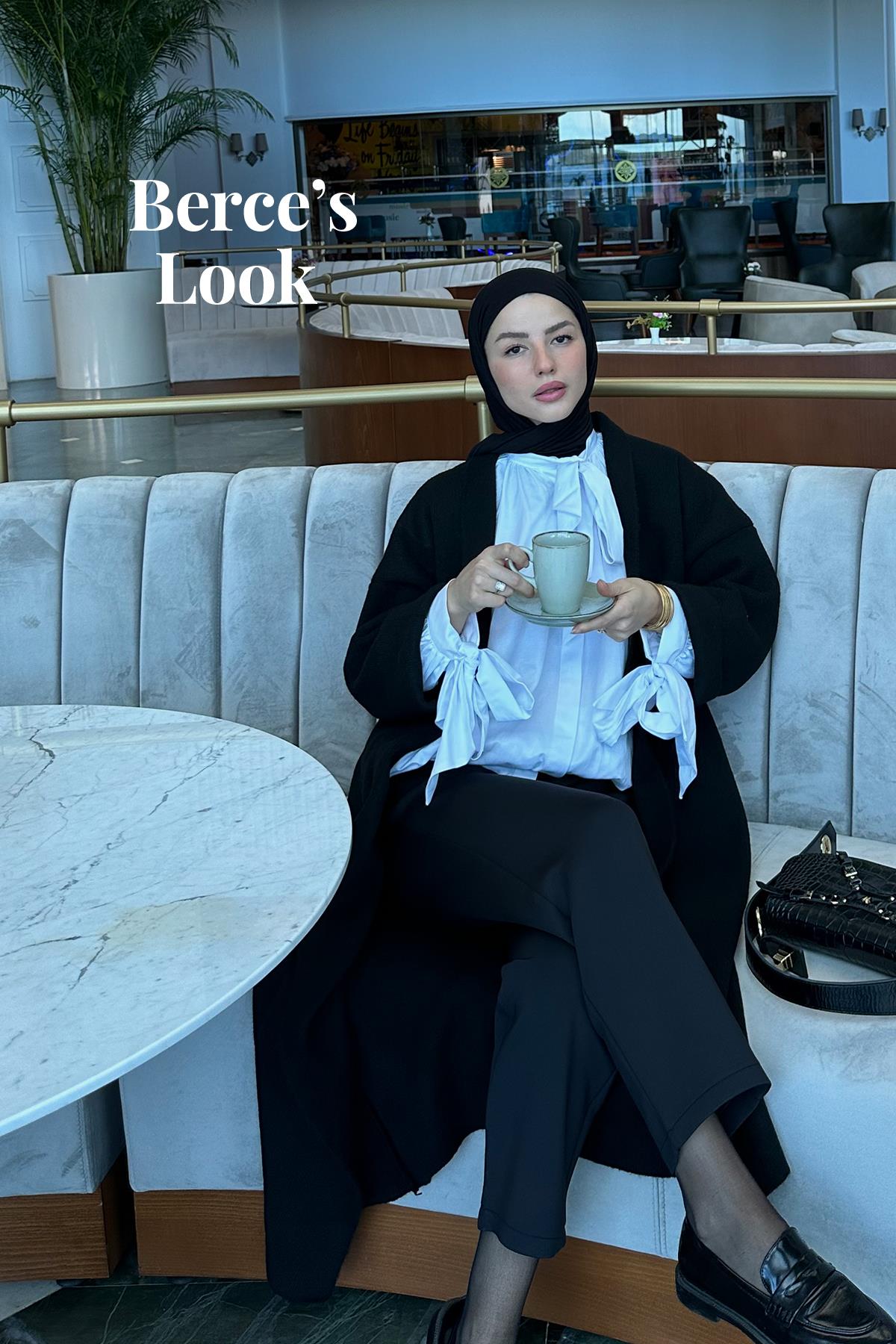 Berce'nin Emma Triko Hırka, Daffy Gömlek ve Liza Skuba Pantolon Kombini