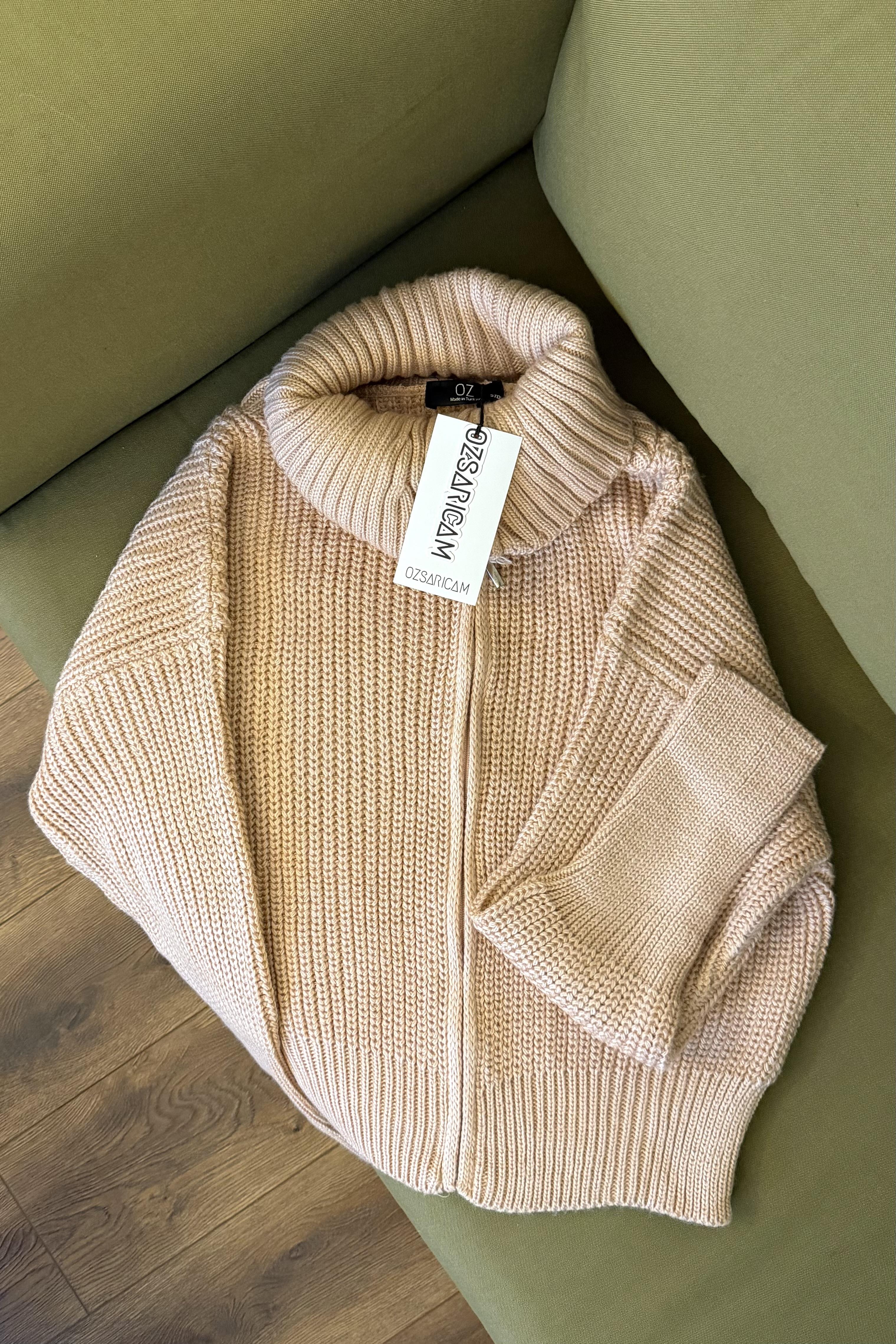 Claudia Balon Kol Hırka - Pudra