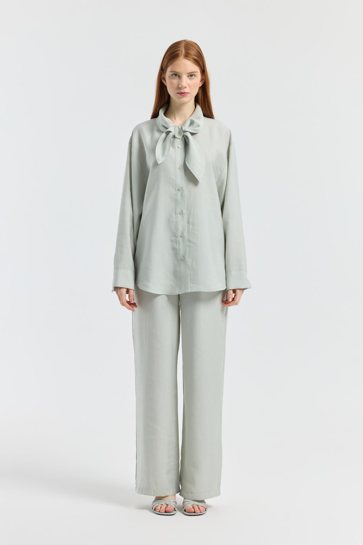 Fularlı Modal Gömlek - Gri