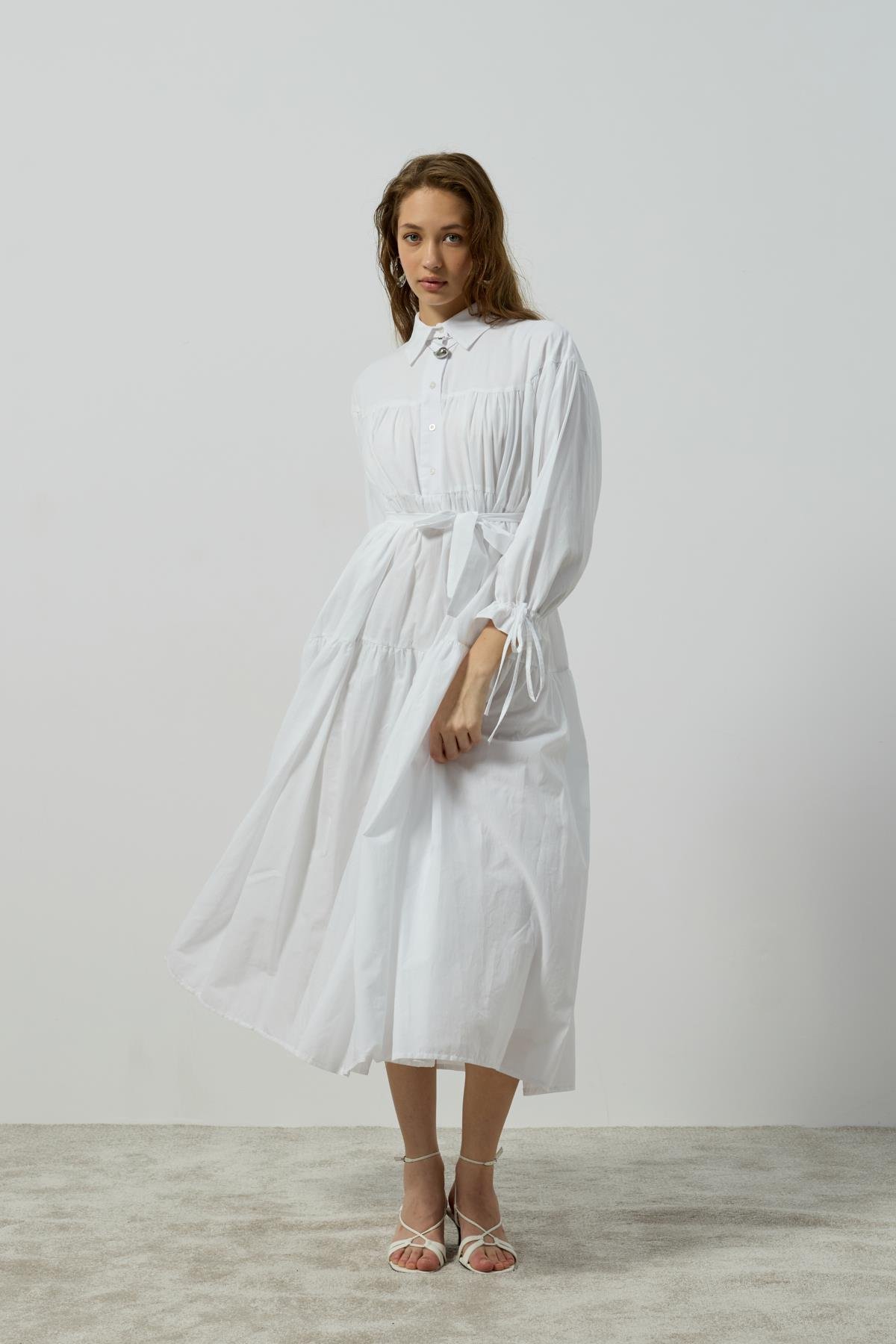Leona Robalı Oversize Vual Elbise - Beyaz