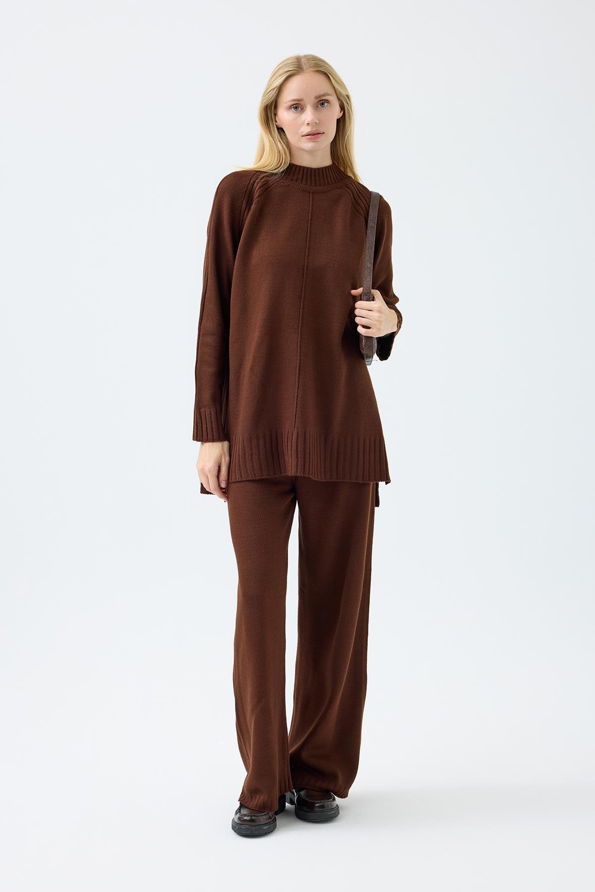 Lilie Nervürlü Triko Takım - Kahverengi 