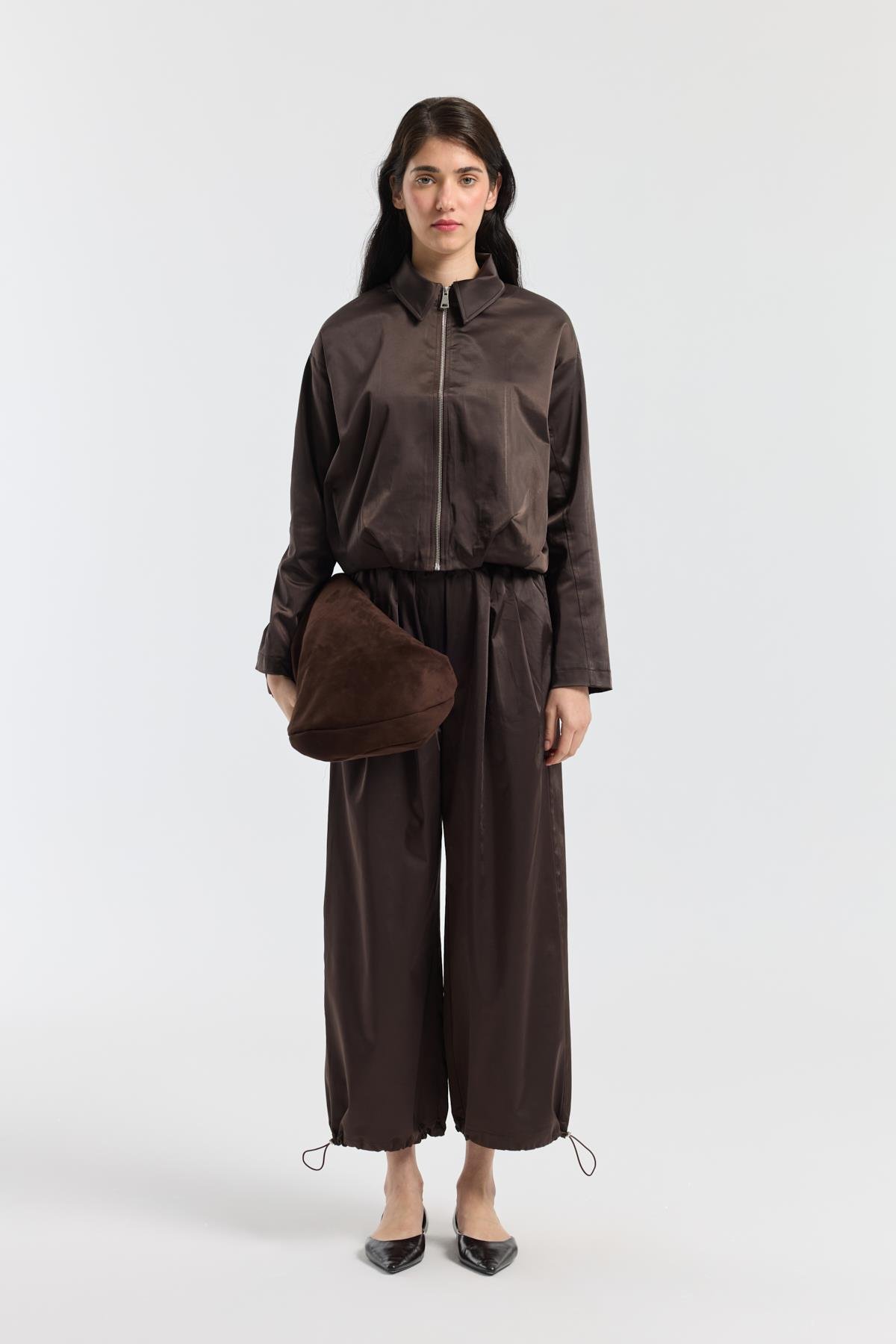 Marcelia  D Tokalı Pilili Saten Pantolon -  Acı kahve