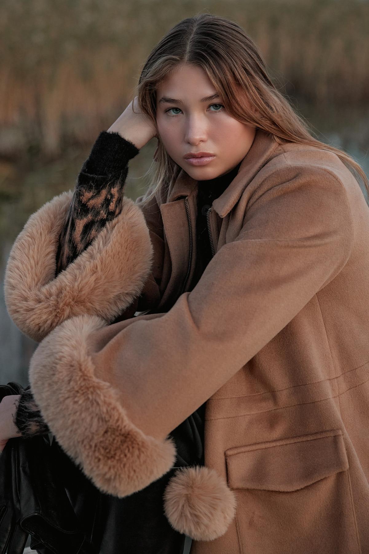 Molly Kürk Detaylı Kaban-Camel
