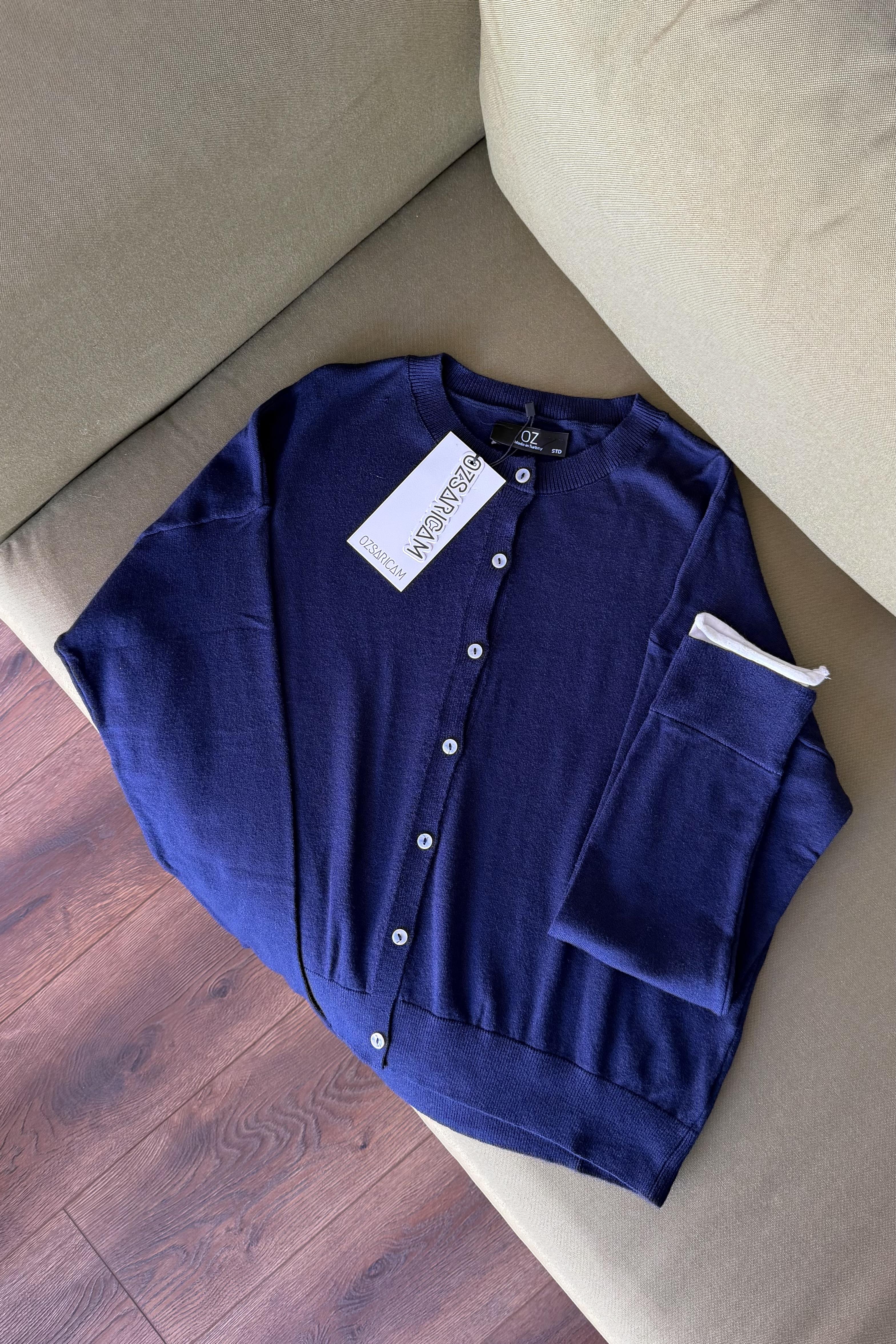 Raven Çift Manşetli Sedef Düğmeli Hırka - Lacivert