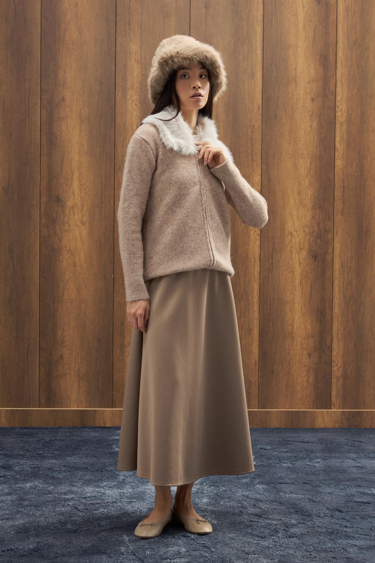 Rosewood Kürk Yaka Hırka - Vizon 