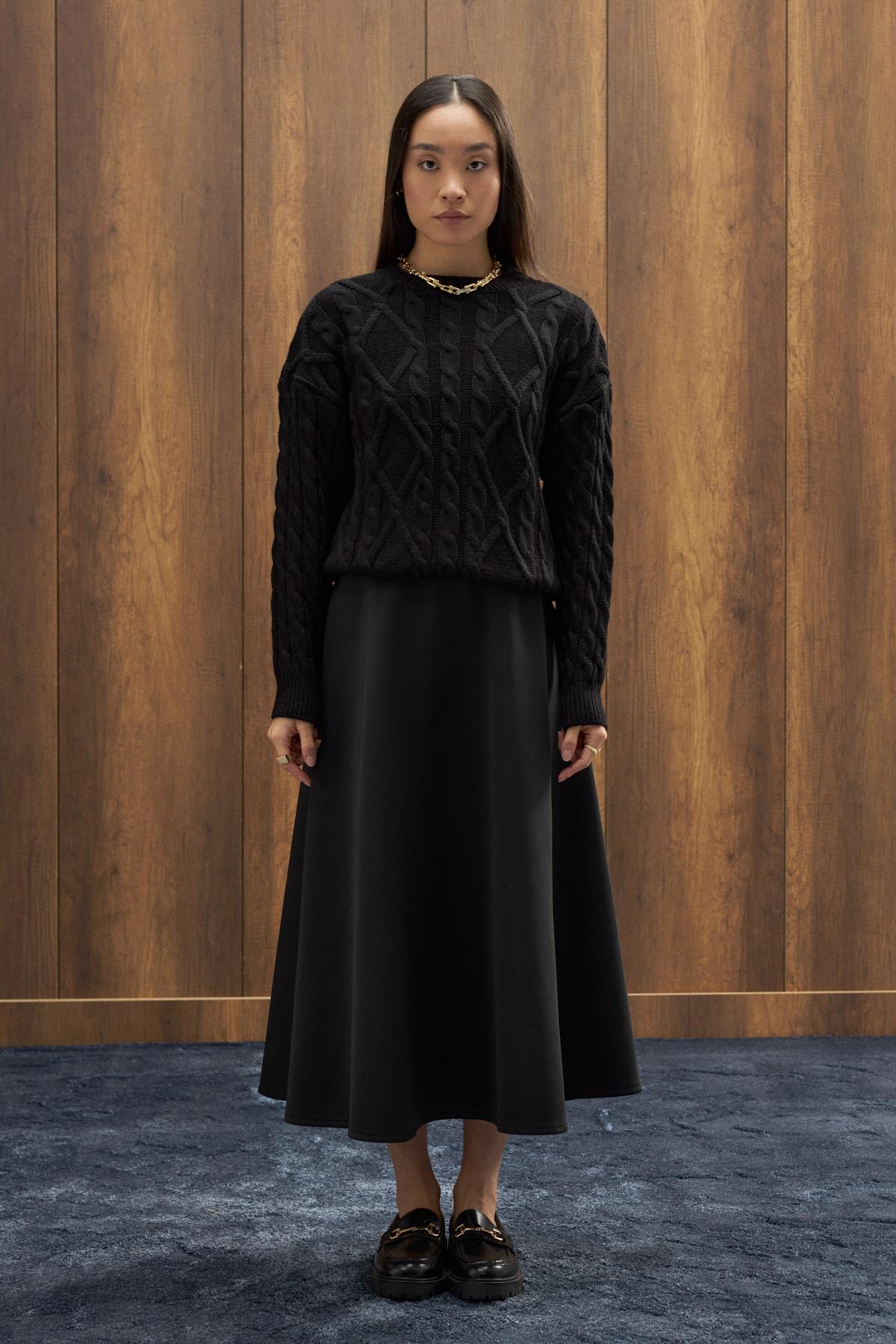 Tory Saç Örgülü Basic Kazak - Siyah 