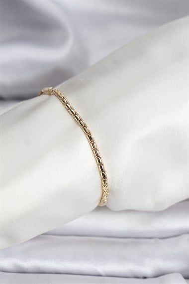14K Gold Renk Kaplama Zincirli Model CM Kadın Bileklik
