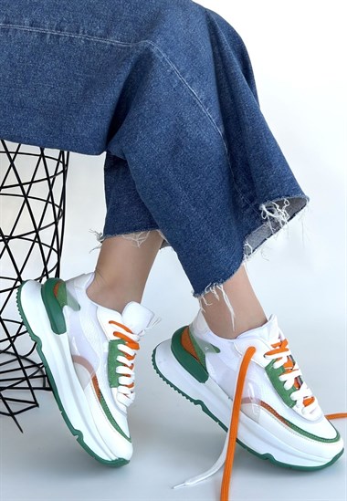 Aleh Cilt Yeşil Detaylı Çift Bağcıklı Spor Ayakkabı -Beyaz