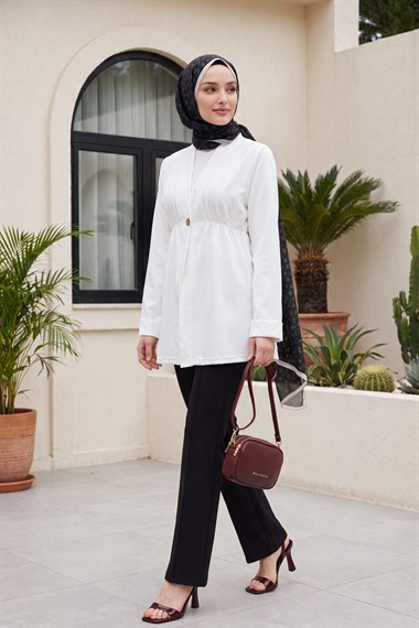 Beli Lastikli Kolu Katlamalı Tek Düğmeli Krep Kimono -Beyaz