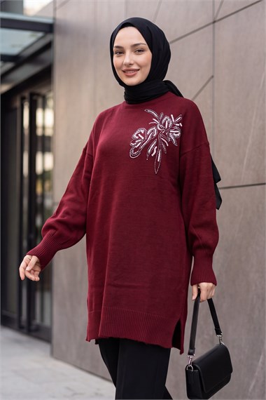 Bisiklet Yaka Boncuk Ve Pul Payet Detaylı Yırtmaçlı Triko Tunik -Bordo
