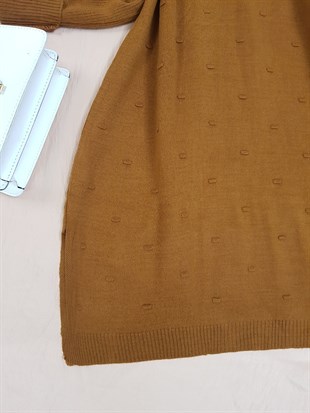 Bisiklet Yaka Ponponlu Yırtmaçlı Triko Tunik -Taba
