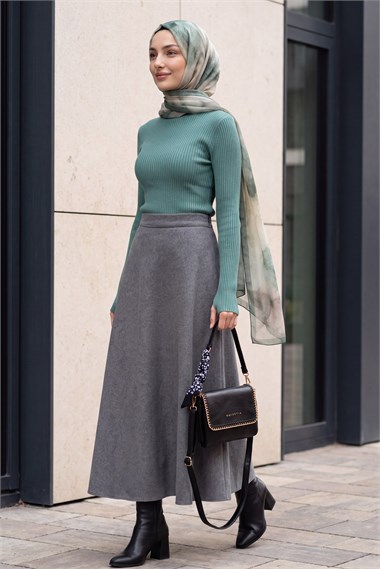 Boğazlı Parmak Geçirme Detaylı Triko Body -Mint
