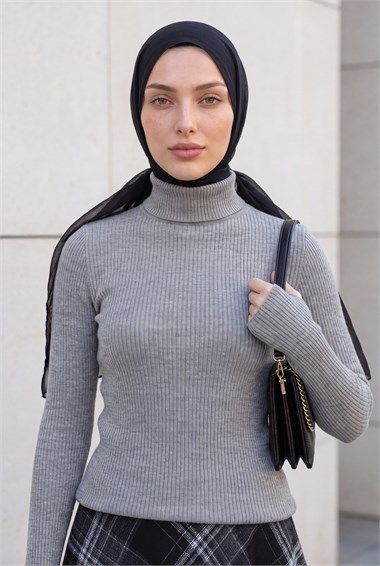 Boğazlı Parmak Geçirme Detaylı Triko Body -Gri