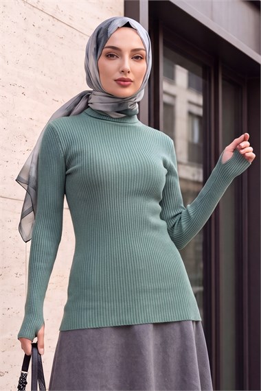 Boğazlı Parmak Geçirme Detaylı Triko Body -Mint