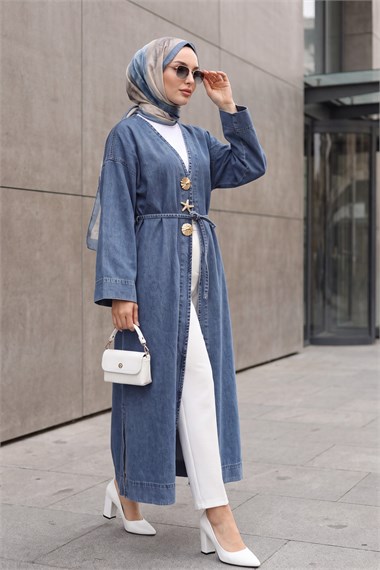 Büyük Broş Detaylı Kemerli Yırtmaçlı Uzun Kot Kimono -Buz Mavi