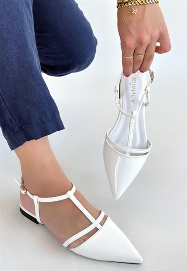 Canca Beyaz Rugan Babet Ayakkabı