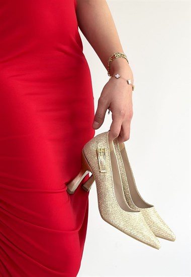 Cerin Saten Simli Topuklu Ayakkabı -Gold