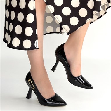 Cerin Rugan Topuklu Ayakkabı -Siyah