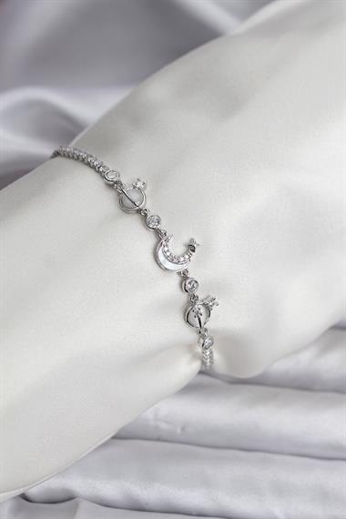 Charmlı Model Zirkon Taşlı Gümüş Renk Su Yolu Kadın Bileklik