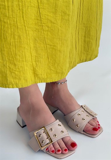 Ciey Cilt Topuklu Terlik -Bej