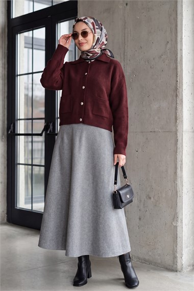 Womens Two-Pocket Shirt-Collar Button-Front Soft Knit Cardigan - Burgundy