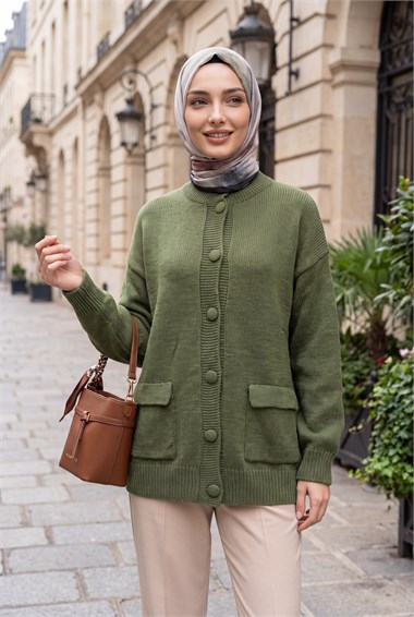 Womens Two-Pocket Mock-Neck Button-Front Relaxed Knit Cardigan - Khaki