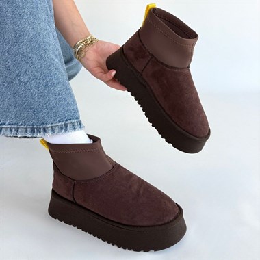 Cuen Süet Bot -Kahverengi