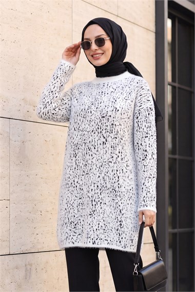 Dik Yaka Desenli Yumoş Triko Tunik  -Beyaz