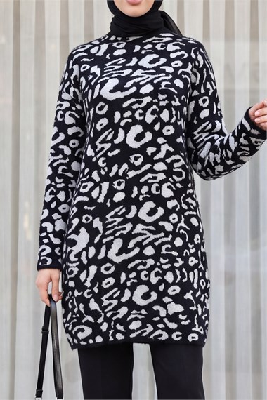 Dik Yaka Desenli Yumoş Triko Tunik  -Siyah